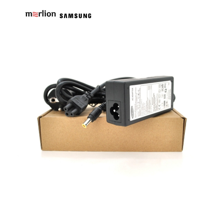 Блок питания для ноутбука Samsung 14V 3A 40W (6.5*4.4) (без кабелю 220в)
