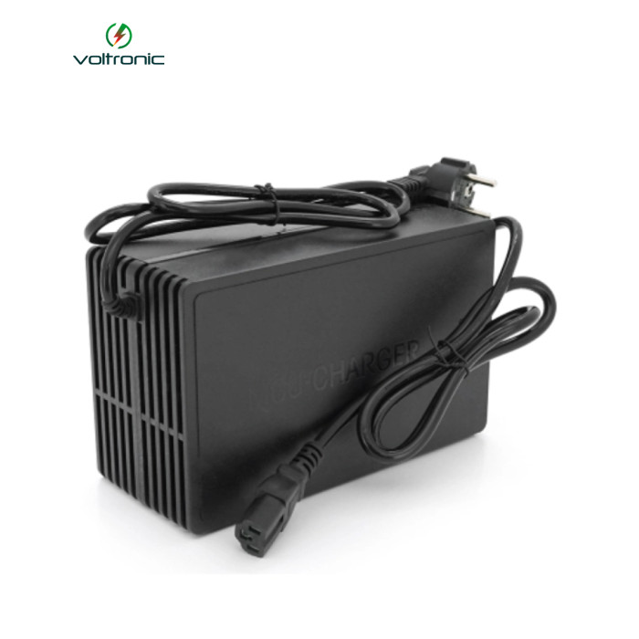 Сетевое зарядное устройство для АКБ Voltronic Li-ion 48V(58,8V), 14S, 10A, 650W (YT-SL750-58810P)