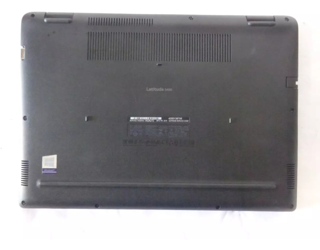 Б/В Ноутбук Dell Latitude 3400 14" FHD IPS / Intel Core i5-8265U / 8GB DDR4 / 256 GB SSD M.2 / Intel UHD Graphics 620 / WebCam / USB 3.1 / HDMI / Win10 (аккум 60%)