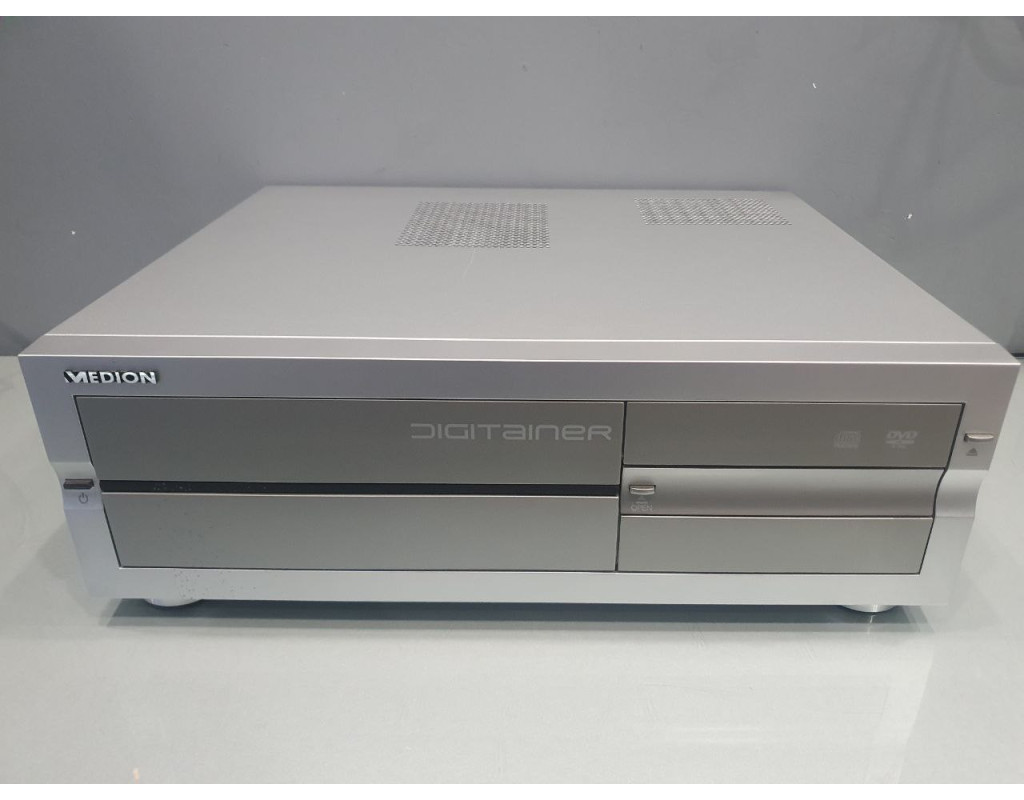 Корпус Medion AG, Silver, метал. 150W, USB/Video/IEE1394 connector